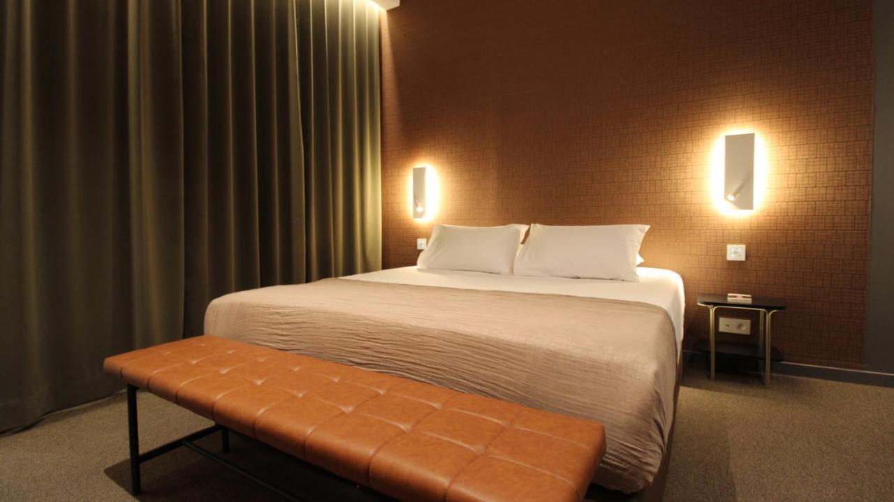 Mihotel Sala Lyon Eksteriør bilde