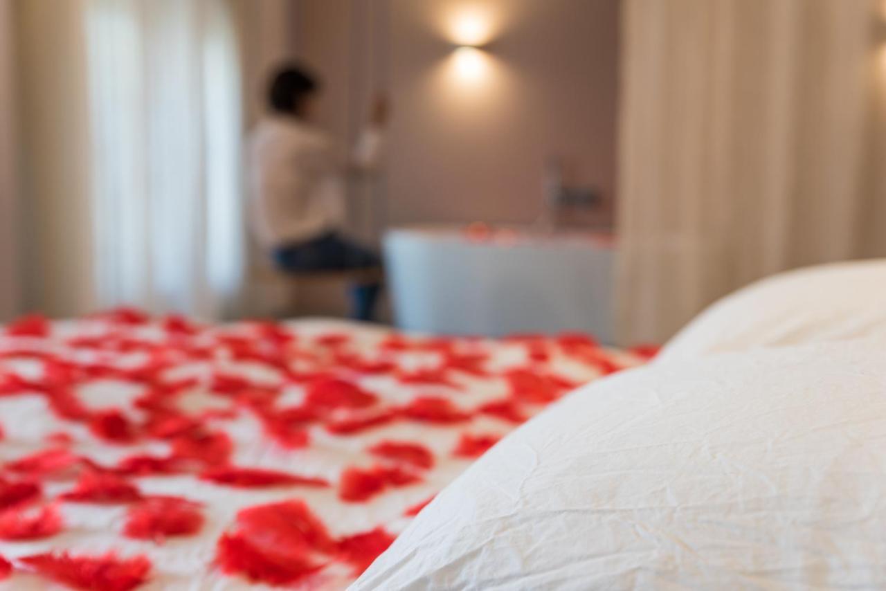 Mihotel Sala Lyon Eksteriør bilde